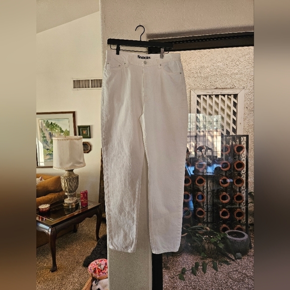 Snacks by Mother Twizzy Skimp High Rise Jeans in Sticky Rice Wash Size 32 - Picture 1 of 5